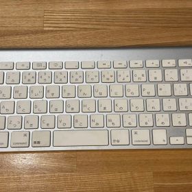 Apple 型番A1314 箱無し magic keyboard