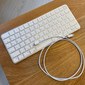 Magic Keyboard（USB-C）- 日本語（JIS）