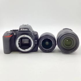 Nikon デジタル一眼 D5500 ダブルズームキット ブラック 動作確認済【全額返金保証】【最速発送】