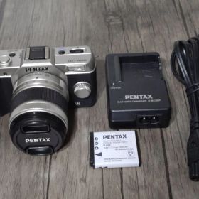 ペンタックス PENTAX Q10 ズームレンズキット シルバー