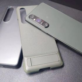 SONYストア限定 16GB/512GBモデル Xperia 1 V カーキ