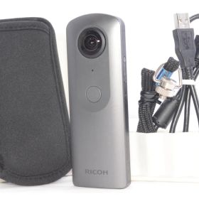Ricoh Theta V