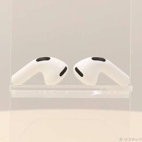 〔中古〕Apple(アップル) AirPods 4 アクティブノイズキャンセリング搭載 MXP93J／A〔258-ud〕