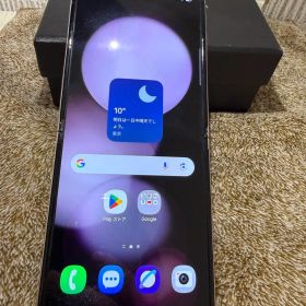 [オークション]Galaxy Z flip 5 256gbラベンダーSIMフリー