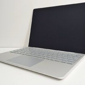 [KA1A-711-122-1] ノートパソコン Micro Soft マイクロソフト Surface Laptop Go3 8GB/128GB 動作確認済 初期化済 本体+アダプター 中古