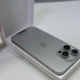 【極美品】iPhone 16 Pro ナチュラルチタニウム 512GB 保証付