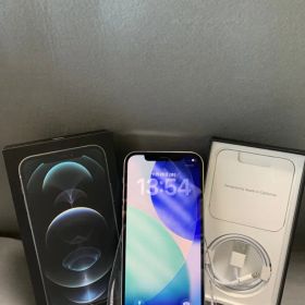 超美品 国内版 SIMフリー iPhone12 Pro 512GB シルバー色