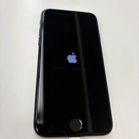 Apple iPhone SE 第3世代 64GB ミッドナイト ブラック 本体