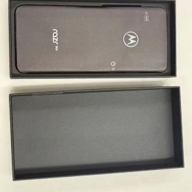 新品 sim free motorola razr50s