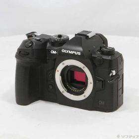 〔中古品〕 OM SYSTEM OM-1 ボディ【262】