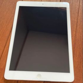 iPad Air Wi-Fiモデル 32GB MD789J/A [シルバー]