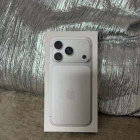 未使用未開封 iPhone17pro シルバー 本体 SIMフリー