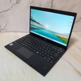 【第１０世代Corei7薄型】富士通／U9310D／16GB／256GB／カメラ