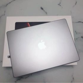 【美品】MacBookPro 14インチ 512GB 16GB M1Pro