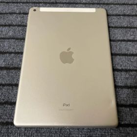 93 iPad 8世代 32GB SIMフリー シルバー