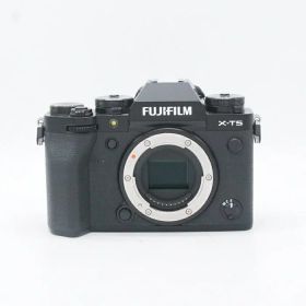 【中古】 (フジフイルム) FUJIFILM X-T5-B ボデイ【中古カメラ デジタル一眼】 ランク：B