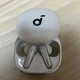 Soundcore Liberty 4ワイヤレスイヤホン ホワイト+イヤーピース