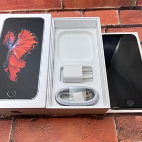 アップル(Apple)のiPhone6s 32GB Space Gray スペースグレイ SIMフリー(スマートフォン本体)