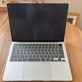 MacBook Air M2