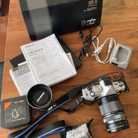 お値下げ Olympus E-M5 Mark IIIミラーレス一眼セット