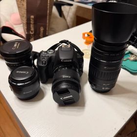 Canon EOS Kiss X9 デジタル一眼レフ 4本レンズ付き