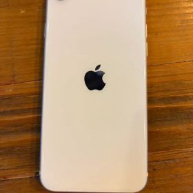 iPhone SE第2世代 64GB SIMフリー