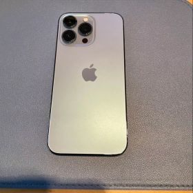 Apple iPhone 13 Pro 128Gb 89%容量 SIMフリー