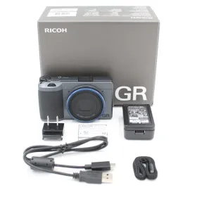 RICOH GR IIIx 新品¥159,300 中古¥109,700 | 新品・中古のネット最安値