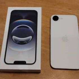 iPhone 16e 128GB ホワイト Docomo 使用期間2週間(ほぼ未使用・美品)