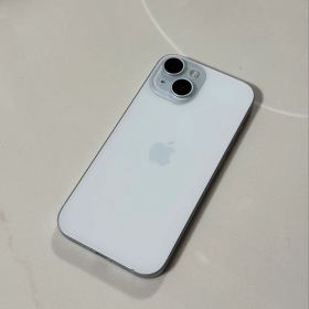 Apple iPhone 15 Blue 本体 SIMフリー