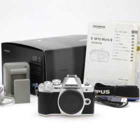 AB＋ (良品) OLYMPUS オリンパス OM-D E-M10 Mark III シルバー ボディ シャッター数 6,475枚 初期不良返品対応 111-168