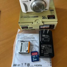 【美品】富士フイルム FinePix F800EXR 20倍ズーム
