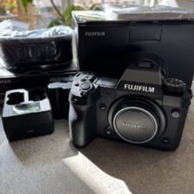 富士フイルム FUJIFILM X-H2 ブラック ボディ 急速充電器 バッテリー２個