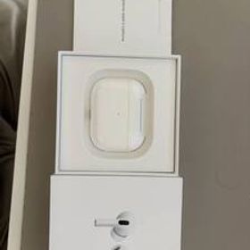 Apple純正品 アップル MagSafe対応 AirPods Pro（第1世代） MagSafe充電対応 MLWK3J/A - 中古 美品
