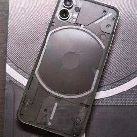 Nothing Phone (1) 8GB/256GB【美品】