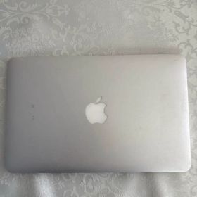 MacBook Air (11インチ, Mid 2013)