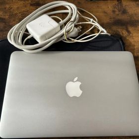 MacBookAir 11インチ Mid 2013