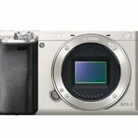 【中古】SONY ミラーレス一眼 α6000 パワーズームレンズキット E PZ 16-50mm F3.5-5.6 OSS シルバー ILCE-6000L S