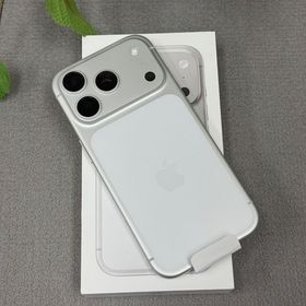 新品・未使用 iPhone17 Pro 256GB シルバー 国内SIMフリー 送料無料
