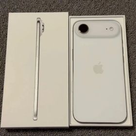【極上品】iPhone Air 256G クラウドホワイト SIMフリー