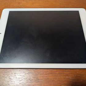 iPad 第6世代 128GB Wi-Fiモデル｜軽微な傷あり｜動作良好｜箱あり