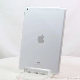 〔中古品〕 iPad 第6世代 32GB シルバー MR6P2J／A docomoロック解除SIMフリー【258】