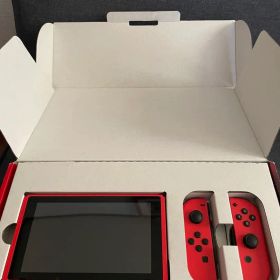 美品 Nintendo Switch マリオレッド×ブルーセット