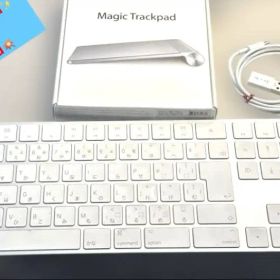 Appel Magic Keyboard&（Magic Trackpad付き)