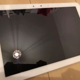 KYOCERA Qua tab QUATAB QZ10 KYT33 ホワイト