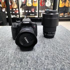 デジタル一眼レフ EOS KISS X8I ダブルズームキット CANON