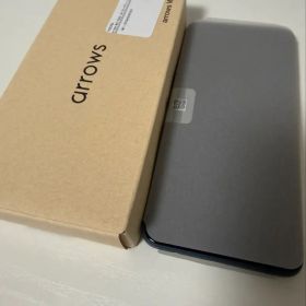 au arrows We2 FCG02 ネイビーグリーン