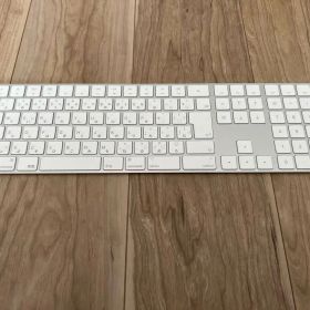 Magic Keyboard テンキー付き