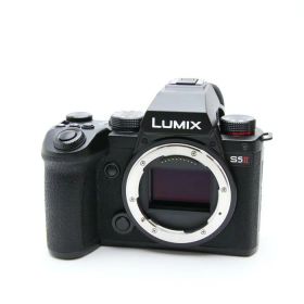 【中古】 《美品》 Panasonic LUMIX S5II ボディ DC-S5M2 ブラック [ デジタルカメラ ]