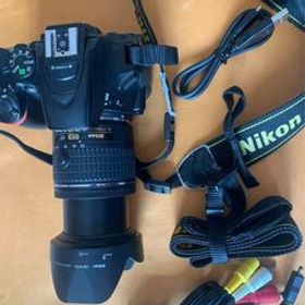 Nikon デジタル一眼レフカメラ D5500 動作OK